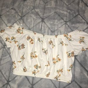 Forever 21 Floral Peasant Top